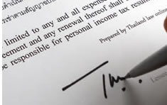 Signature on a Thai English lease agreement